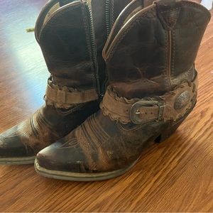 Durango woman’s boots